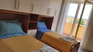 2 bedrooms, free WiFi, bed sheets