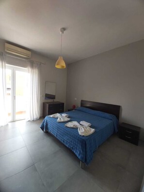 2 chambres, Wi-Fi gratuit, draps fournis