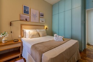 2 bedrooms