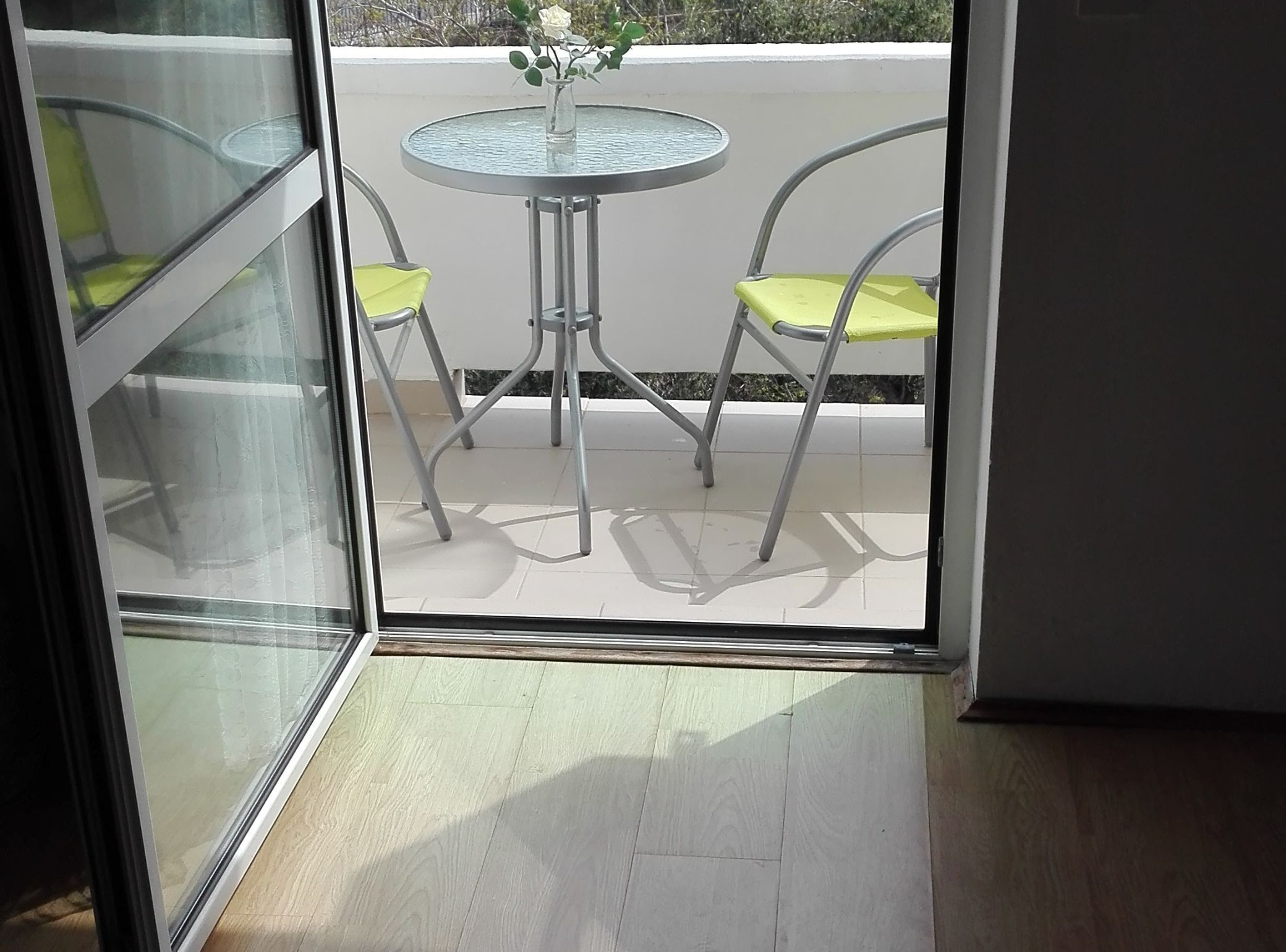 Apartamento (One Bedroom Apartment with Balcony an) | Balcón