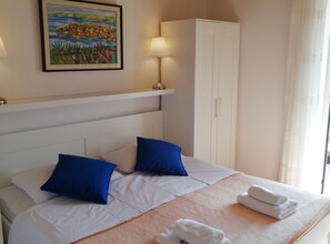 Apartamento (One Bedroom Apartment with Balcony an) | 4 quartos, berços (sobretaxa), Wi-Fi de cortesia