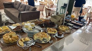 Free daily buffet breakfast