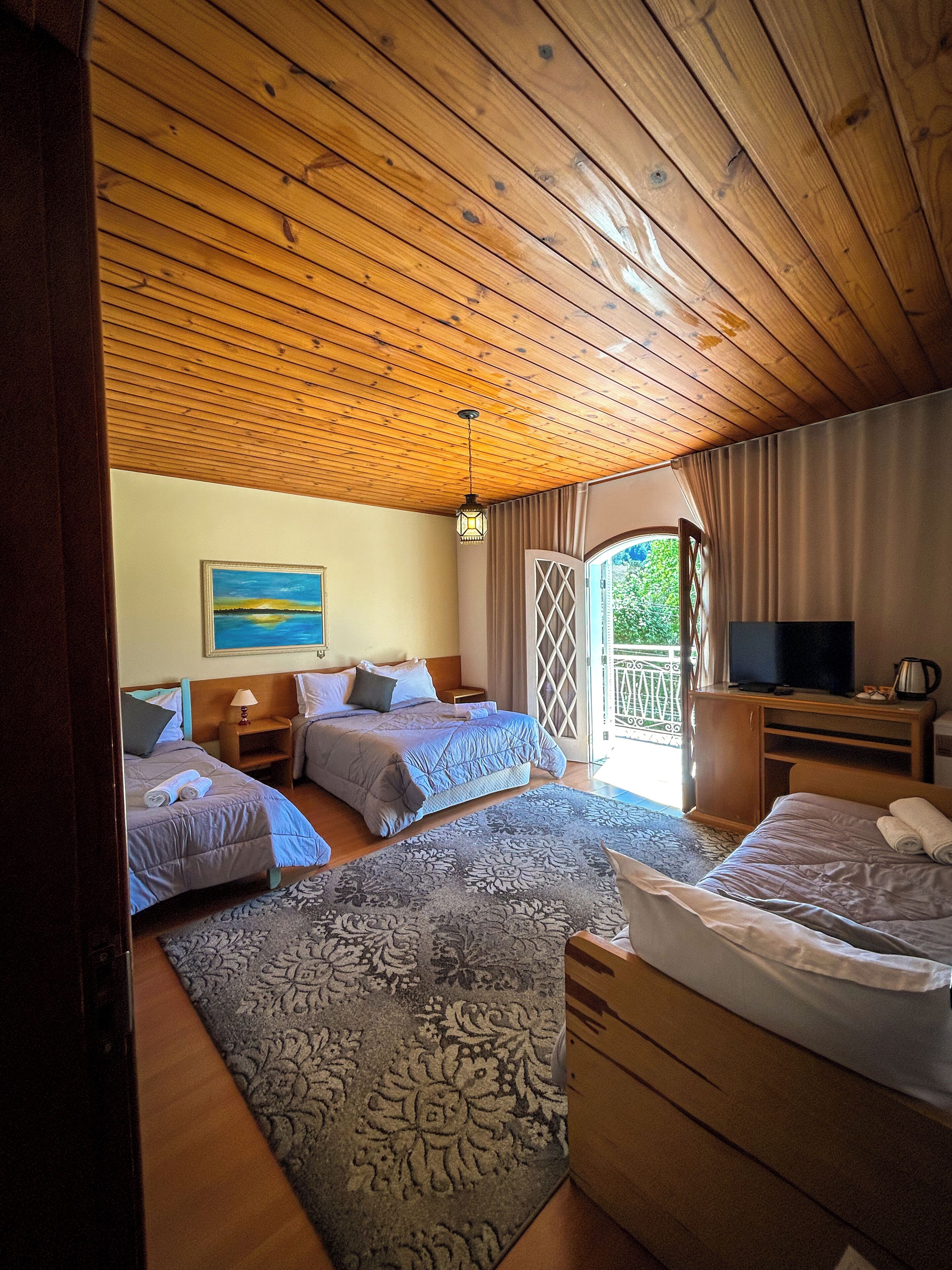 Superior Quadruple Room | Minibar, desk, laptop workspace, free WiFi