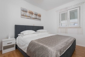 3 Schlafzimmer, Bügeleisen/Bügelbrett, Reisekinderbett, kostenloses WLAN