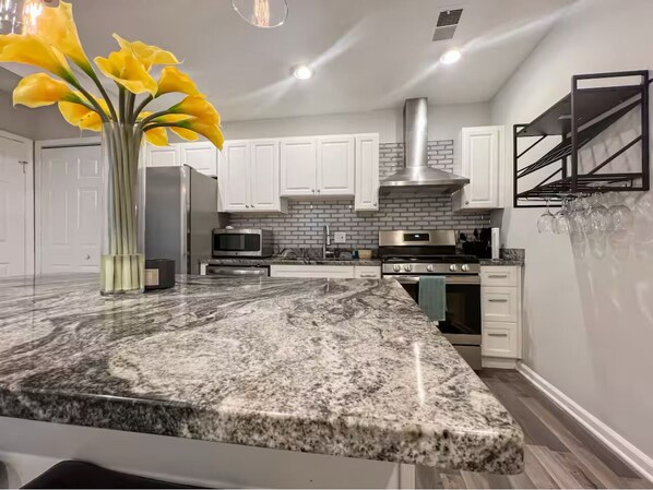 Microwave, oven, stovetop, dishwasher