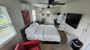 1 dormitorio, escritorio, wifi gratis y ropa de cama