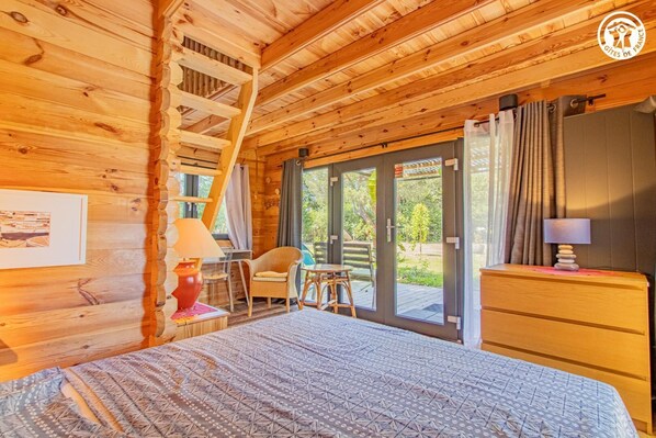 3 多间卧室、上网接入