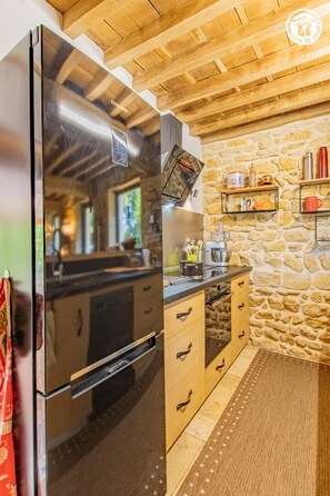 Microwave, oven, dishwasher