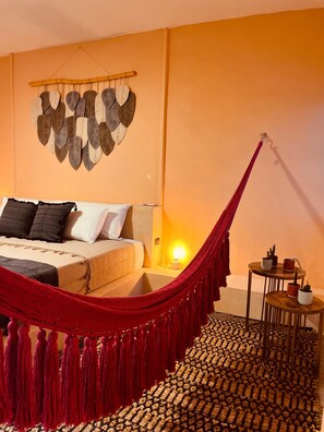 4 bedrooms, free WiFi, bed sheets