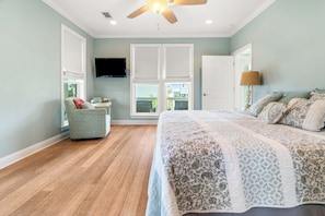 4 bedrooms, free WiFi, bed sheets