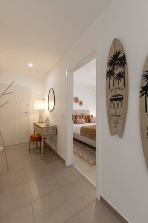 2 chambres, fer et planche à repasser, lit parapluie, Wi-Fi gratuit