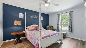 Huis, meerdere bedden, keuken, uitzicht op tuin (Ocean Blue Haven) | 3 slaapkamers, individueel gedecoreerd, individueel gemeubileerd