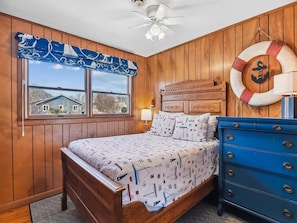 3 bedrooms, iron/ironing board, free WiFi