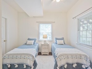 6 habitaciones, tabla de planchar con plancha y wifi gratis 
