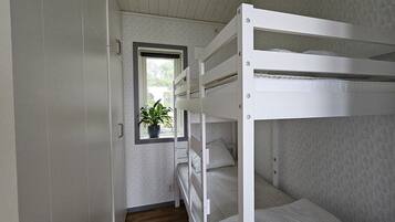 2 bedrooms, free WiFi