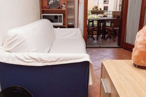 Living area - Bibi House. (Olbia)