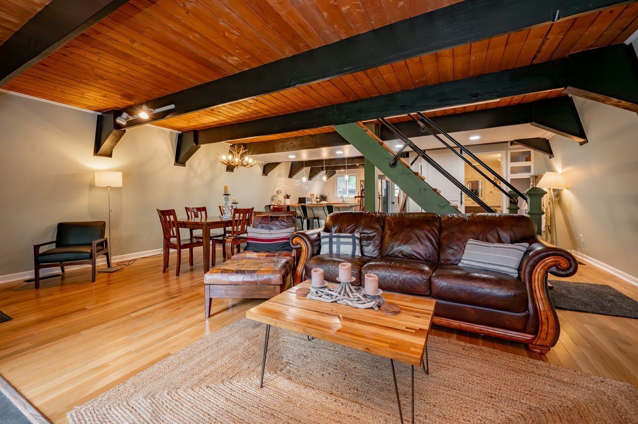 Televisie en een open haard