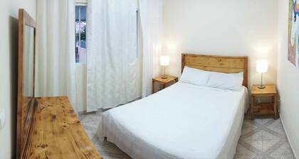 Spacious apartment in amazing Sao Filipe with AC, WiFi