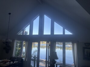 Interior - Stunning Waterfront Retreat In Port Madison, Bainbridge Island-Furnished (Bainbridge Island)