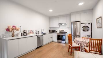 Microwave, oven, stovetop, dishwasher