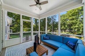 Smart TV, fireplace, video games, books