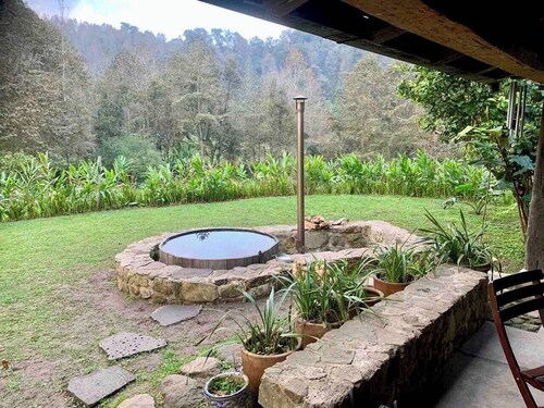 Cabin in a magical place. (Citlalapa)