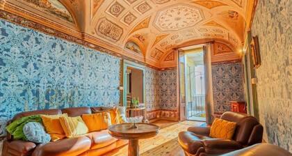 Historic Town House in Vineyard