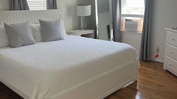 2 dormitorios, tabla de planchar con plancha, wifi gratis y ropa de cama