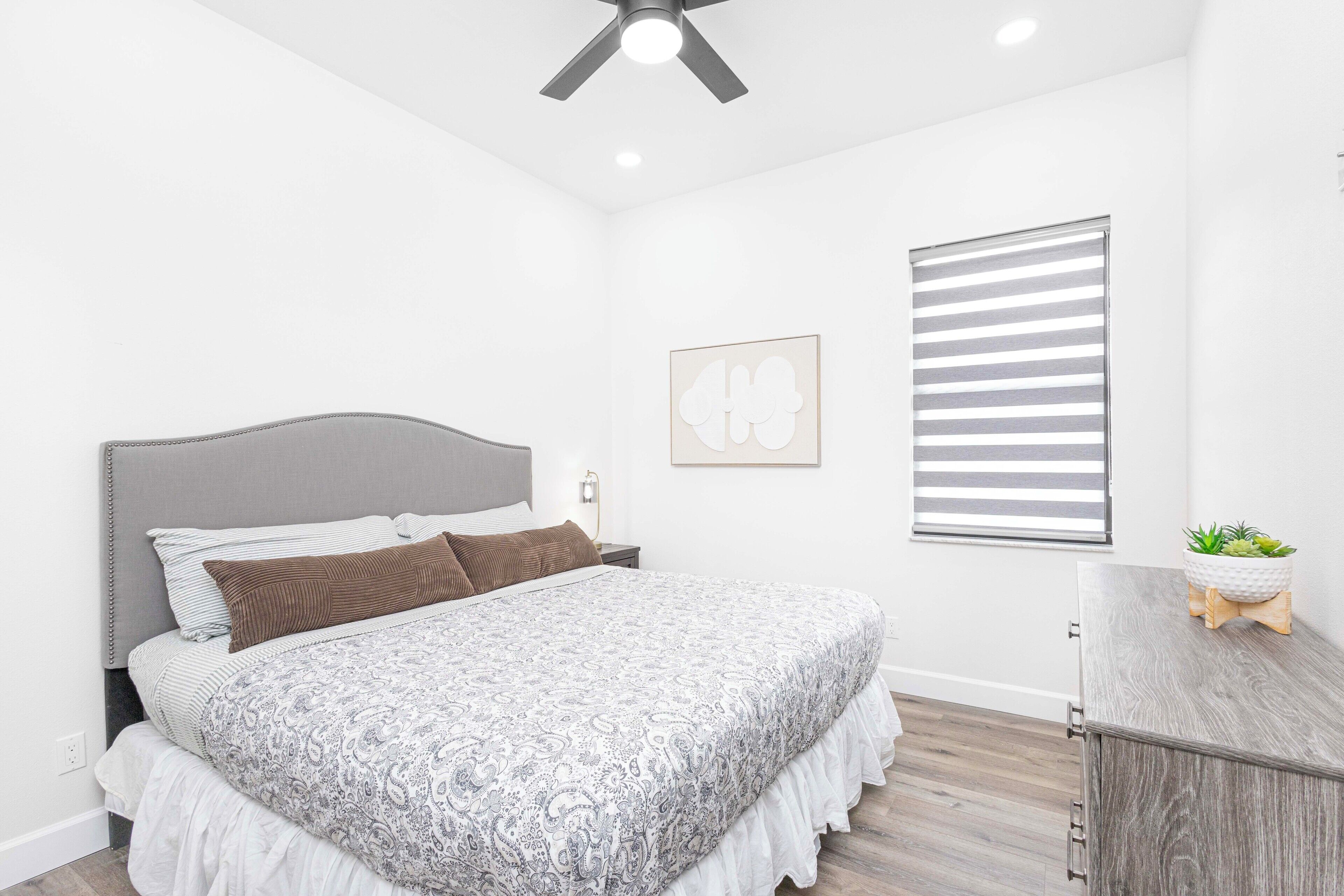 3 bedrooms, iron/ironing board, free WiFi, bed sheets