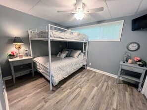 3 habitaciones, tabla de planchar con plancha y wifi gratis 