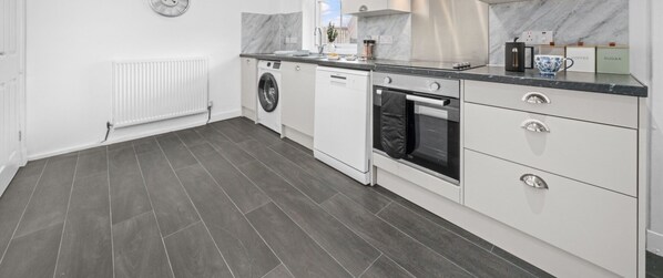 Fridge, microwave, oven, dishwasher