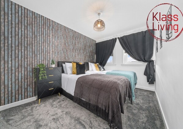 3 bedrooms, iron/ironing board, travel crib, free WiFi