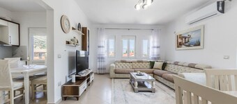 Hometown Apartment | 2