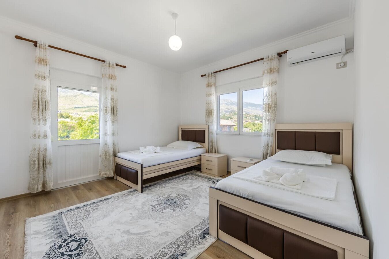 3 soverom, strykejern/-brett, wi-fi (inkludert) og sengetøy