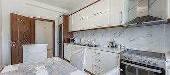 Hometown Apartment | 2