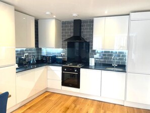 Microwave, oven, stovetop, dishwasher