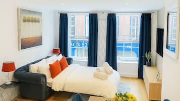 2 slaapkamers, een strijkplank/strijkijzer, wifi, beddengoed