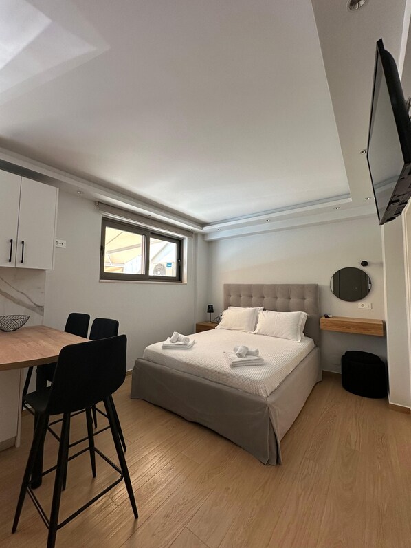 1 bedroom, iron/ironing board, free WiFi, bed sheets