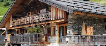 Chalet Marijulo - Stylish property with hot tub and terrace - OVO Network