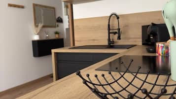 Réfrigérateur, micro-ondes, four, plaque de cuisson