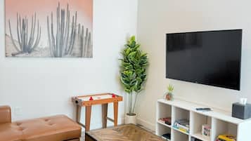 Smart TV, ping pong, books