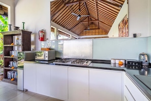 Fridge, microwave, stovetop, toaster