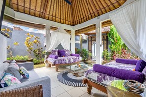 Interior - Romantica Villa with Private Pool in Ubud (Ubud)