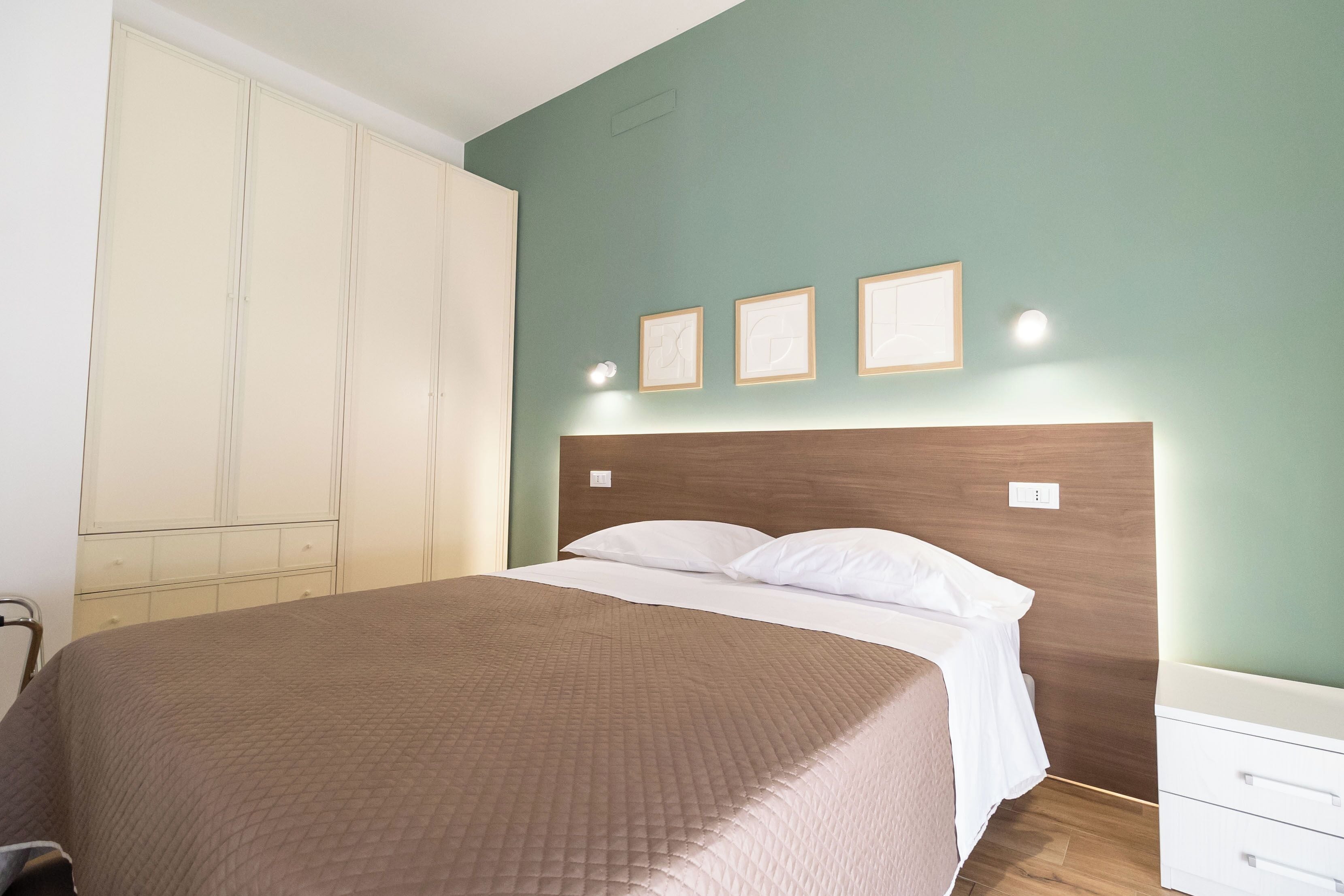 5 chambres, Wi-Fi, draps fournis