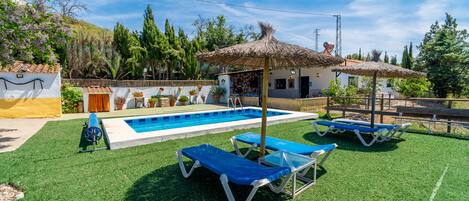 Rural house with pool in Ardales near Caminito del Rey