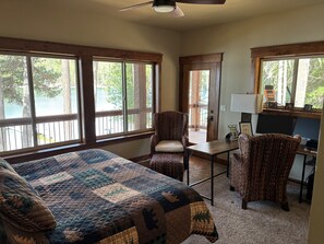 Iron/ironing board, WiFi, bed sheets - Priest Lake Waterfront Cabin! Sleeps 13; 5-beds, 3.5 bath, Dock,150' waterfront (Coolin)