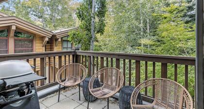 The Aspen Nook at SkiView | Walk to Town & Ski