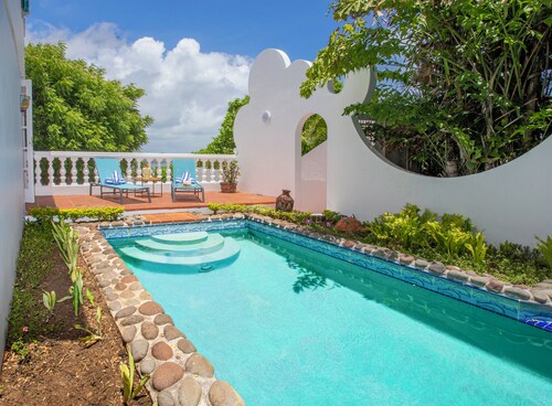 John John Cottage – Fully Air-Conditioned 1 bedroom cottage in Cap Estate, Saint Lucia