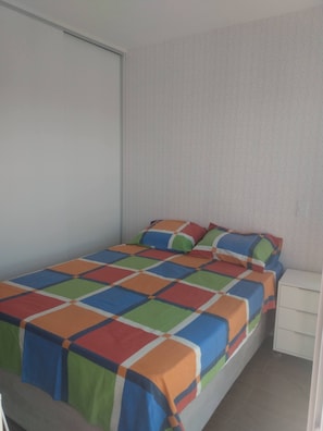1 bedroom, iron/ironing board, WiFi, bed sheets - Studio with balcony and wide view in Santana - SP, Jardim São Paulo subway, 12 min (Santana São Paulo)