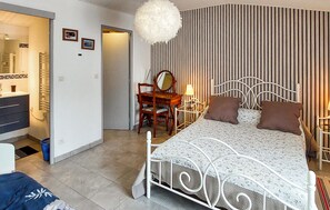 1 sovrum, strykjärn/strykbräda och gratis wi-fi